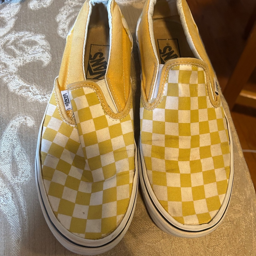 Vans yellow checkered shoes